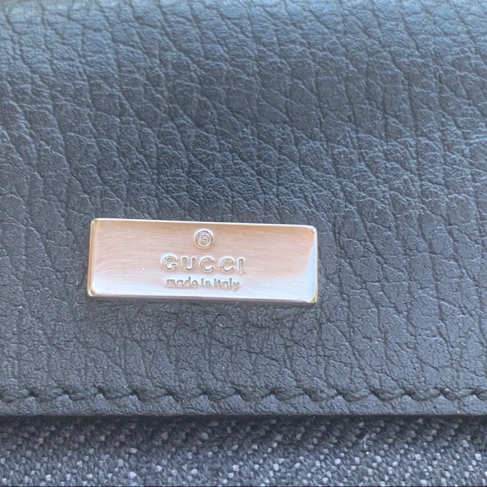 Gucci Black Small Zip Pouch Wallet - Picture 2 of 6